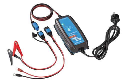 Caricabatterie Victron Blue Smart IP65 12/5 + connettore DC