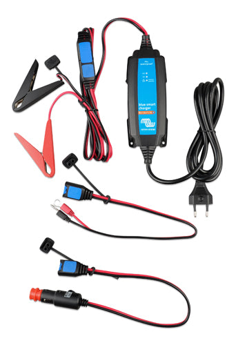 Battery Charger Victron Blue Smart IP65 6V/12V-1.1 + DC connector CEE 7/16